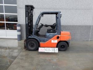 TOYOTA Tonero 02-8FDF30 – DM6602