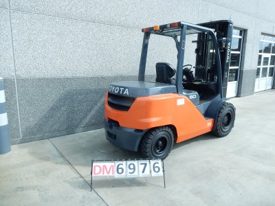 TOYOTA 40-8FD50N – DM6976